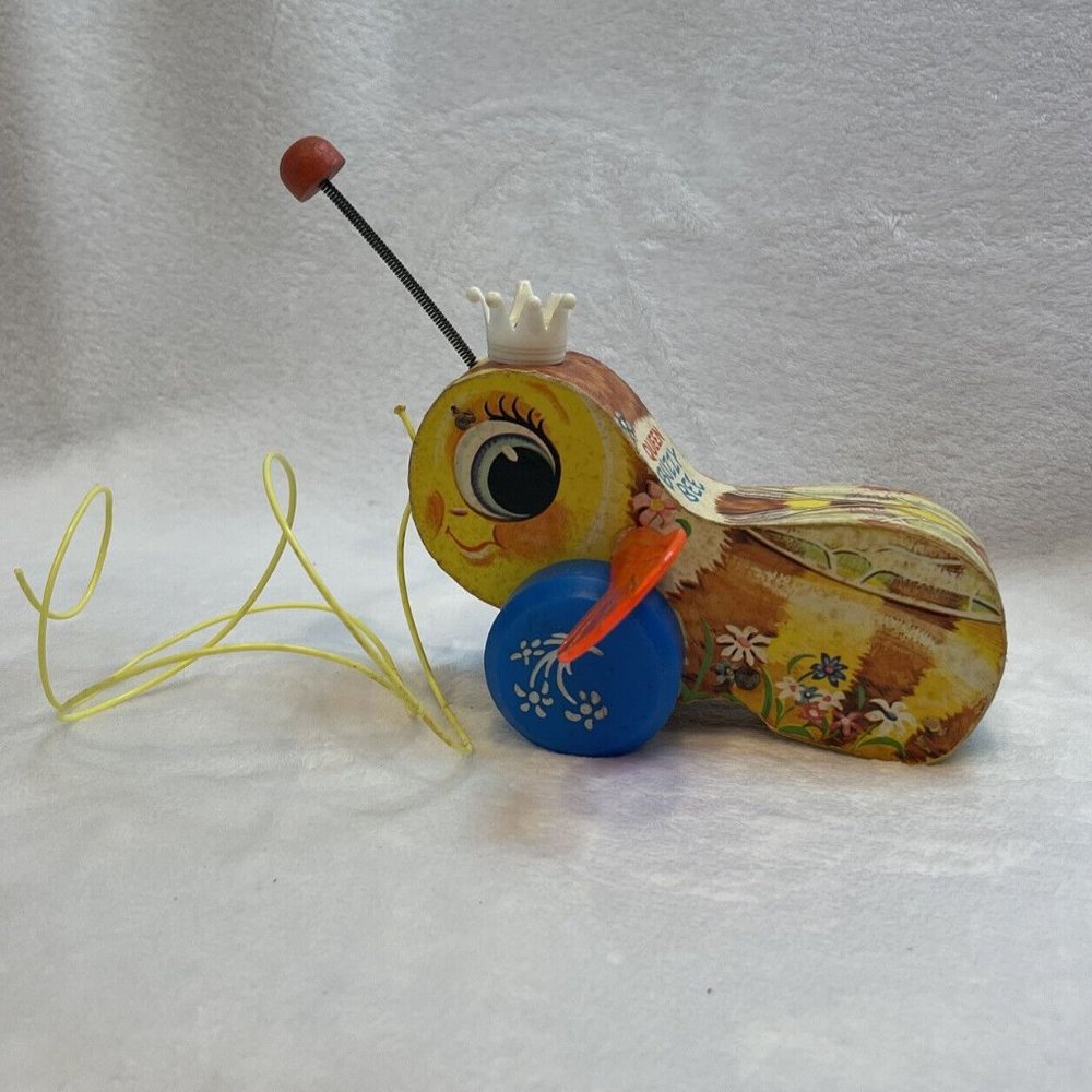 Vintage Fisher Price 444 Queen Buzzy Bee Wooden Pull Toy Spinning Wings 1960s